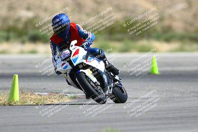 media/Sep-24-2023-TrackXperience (Sun) [[f3c21b612d]]/Level 1/session 3 skid pad/